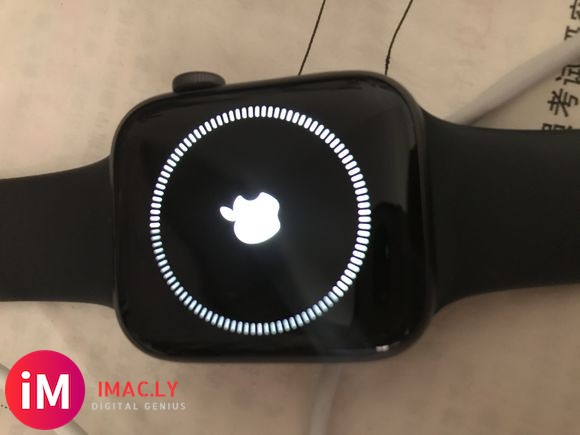 你们的applewatch5 经常会这样吗?-1.jpg