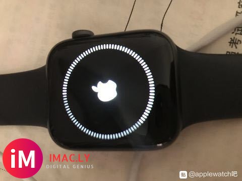 iWatch5充完电后就出现自己同步的情况,大家有没有这种情-2.jpg