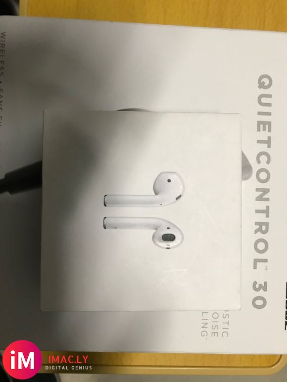 出一个AirPods 一代和qc30 箱说全。airpods-3.jpg