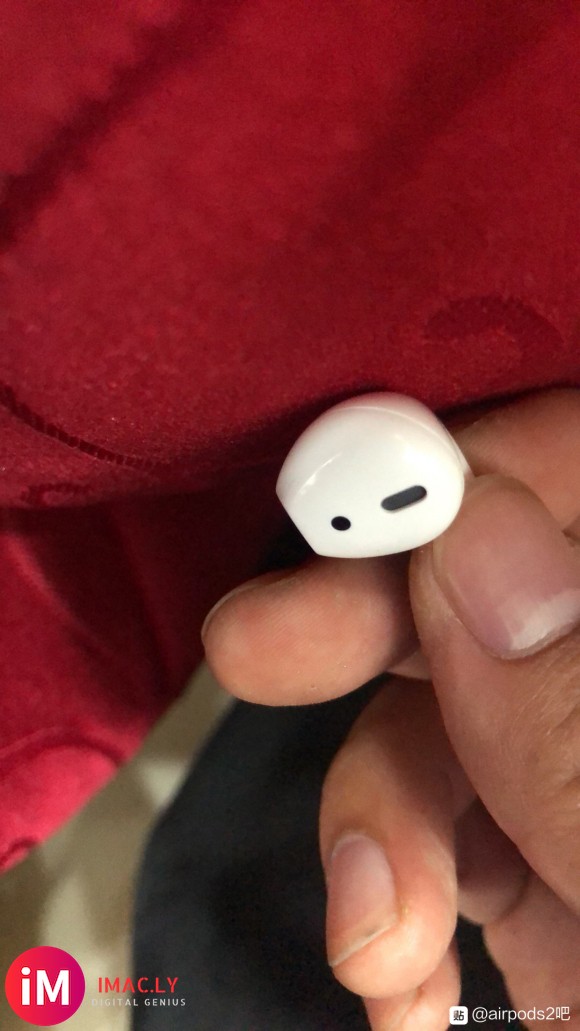 老哥康康,今天&amp;#xF436;东950入的,开机就是你爸爸的airpods-2.jpg