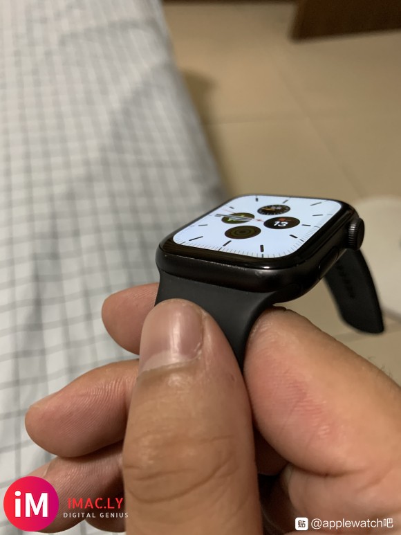 【出售】手表型号:Apple Watch series 5蜂-6.jpg