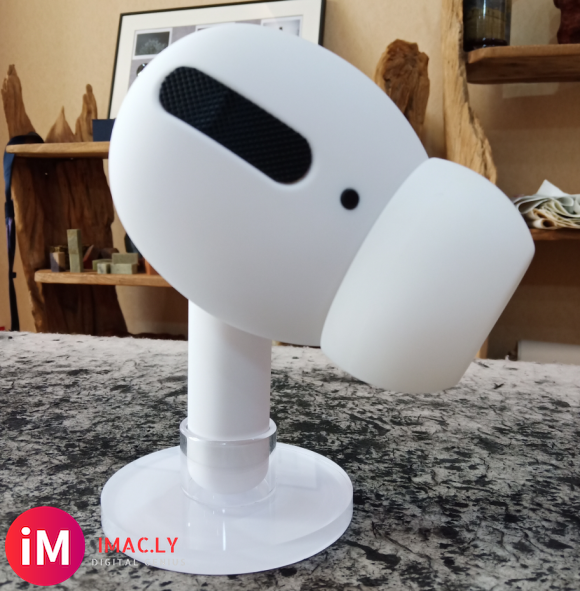 敢问一下各位大佬,这个巨型AirPods Pro音箱可以大战植物僵尸吗-1.jpg