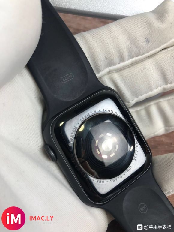 苹果手表五代国行蜂窝版applewatch5黑色44mm-8.jpg