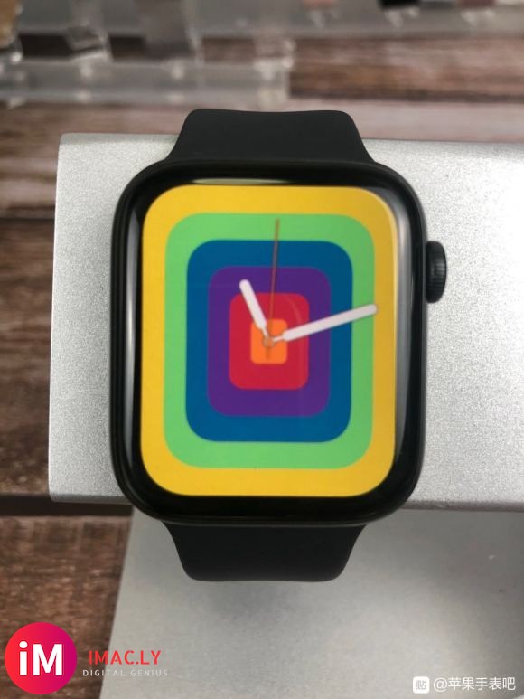 苹果手表五代国行蜂窝版applewatch5黑色44mm-1.jpg