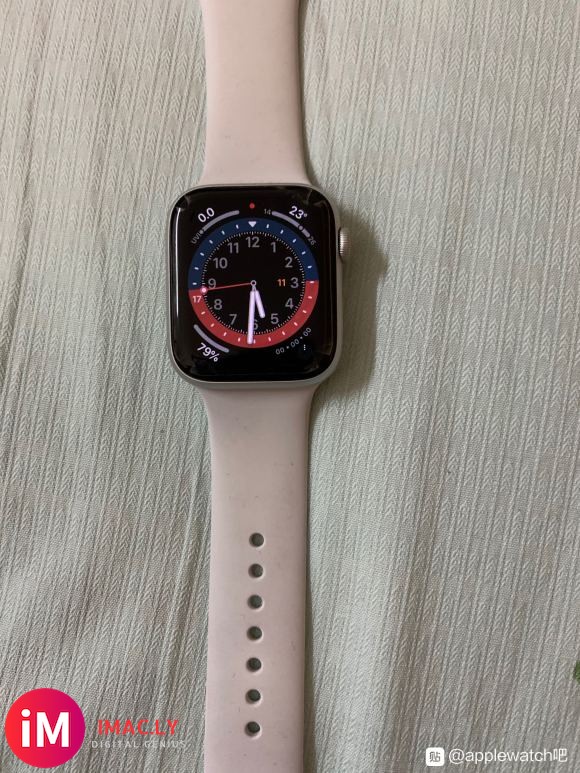 applewatch5 银色国行44mm GPS,因不习惯戴-1.jpg