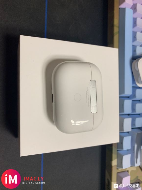 出个airpods 于苹果商店购买,2019年10月30送达-2.jpg