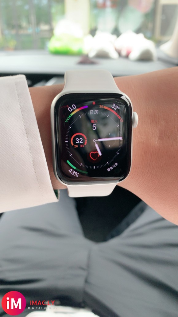 回复:新入手的applewatch 5,抬腕对话没用,必须喊嘿si-1.jpg