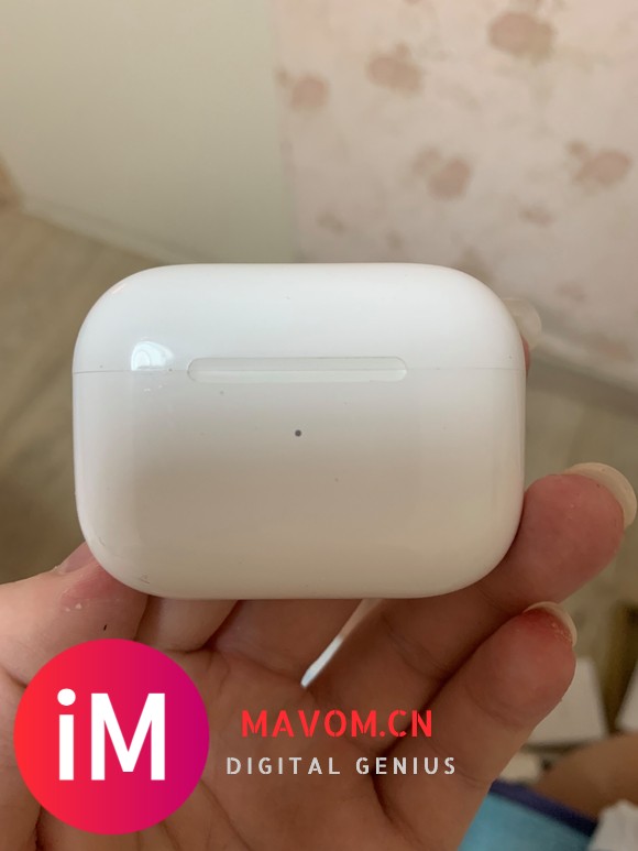 置顶二手airpods Airpods pro鉴定真假贴-1.jpg