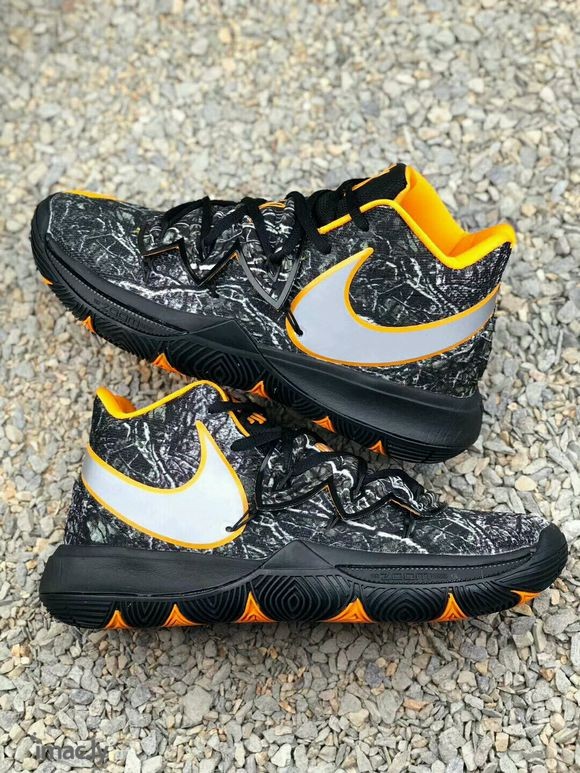 Nike Kyrie 5 “Black Magic” 欧文5-6.jpg