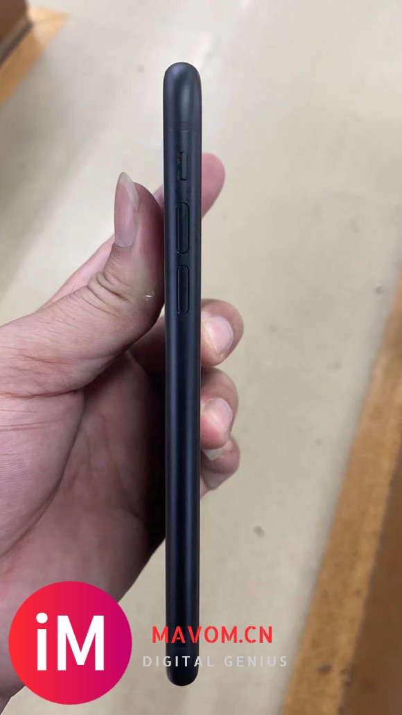 iphone xr 256美版无锁 电池效率90  99新-1.jpg